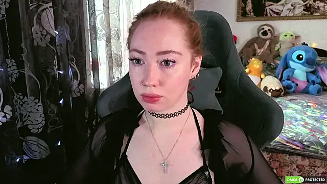 Snapshot of TinaBrook chatting on 04/20/26, 04:48 TinaBrook online show from 04/20/26, 04:48