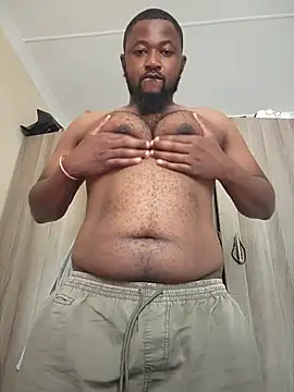 Snapshot of douksm chatting on 03/09/25, 12:09 douksm online show from 03/09/25, 12:09