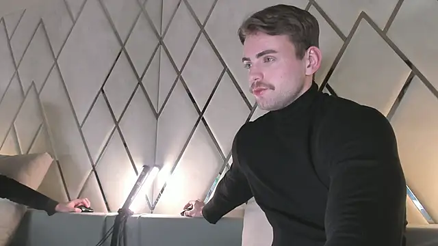 WayneWilson online show from 03/08/25, 04:45