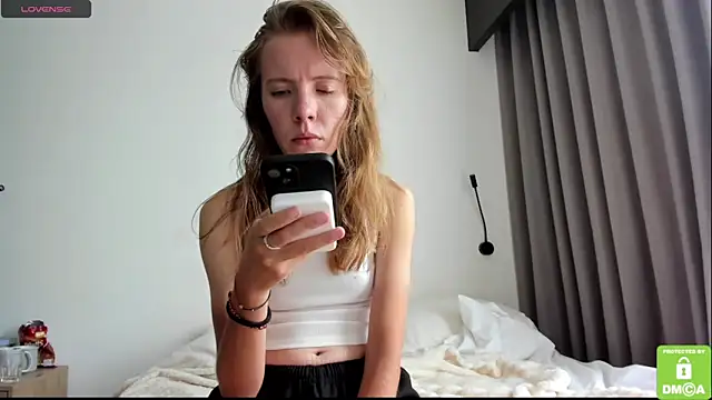 Snapshot of Kalisee_ chatting on 03/14/26, 06:52 Kalisee online show from 03/14/26, 06:52