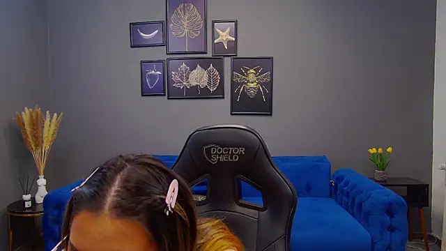 Katewalker  online show from 01/17/25, 09:06