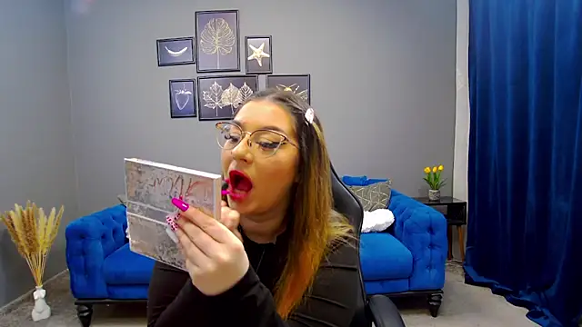 Katewalker  online show from 01/24/25, 06:14