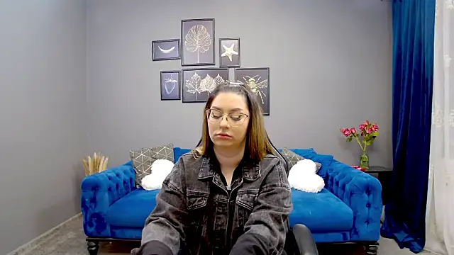 Katewalker  online show from 02/27/25, 05:58