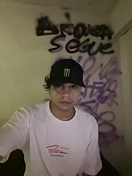 Snapshot of Magosupreme chatting on 02/03/26, 01:04 Magosupreme online show from 02/03/26, 01:04