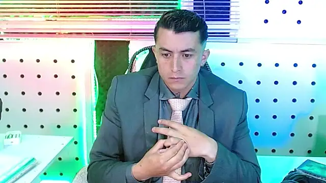 Darko0717 online show from 11/20/25, 04:40