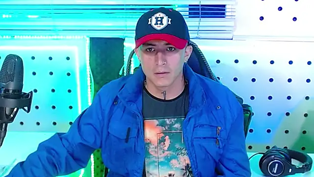 Darko0717 online show from 11/25/25, 01:55