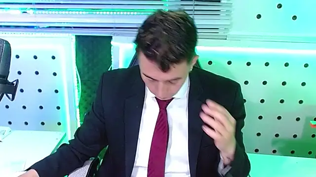 Darko0717 online show from 12/19/25, 08:27