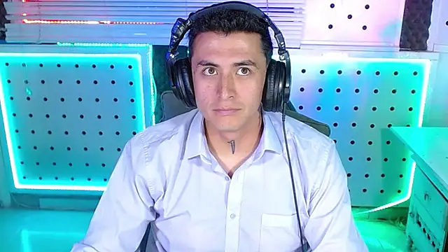 Darko0717 online show from 02/04/26, 06:03