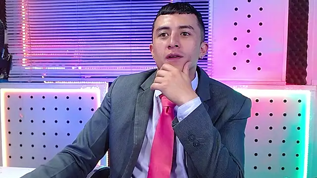 Darko0717 online show from 02/28/26, 11:44