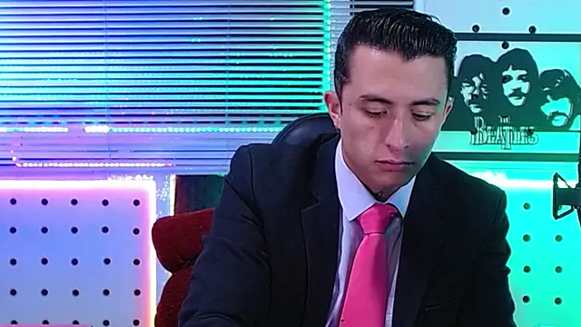 Darko0717 online show from 06/19/26, 01:37