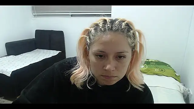 MommyMiaWs online show from 01/25/25, 02:47