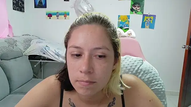MommyMiaWs online show from 04/29/26, 07:20