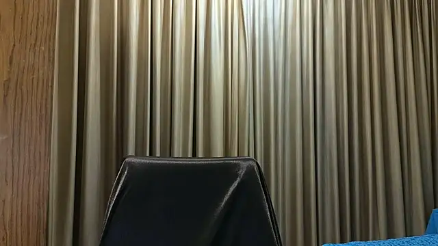 MissKateX online show from 06/25/26, 09:19