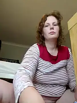 Snapshot of xxSexyBushLinnxx chatting on 03/12/25, 08:41 xxSexyBushLinnxx online show from 03/12/25, 08:41