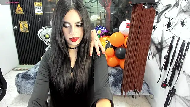 criss 21  online show from 10/27/25, 08:24