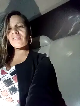 karinadiaz69 online show from 12/16/24, 11:39