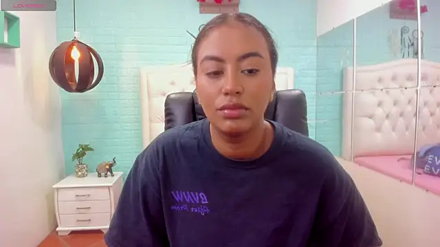 tracycum online show from 12/12/24, 05:26