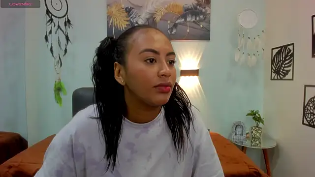 tracycum online show from 02/06/25, 06:13