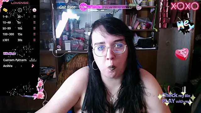 Snapshot of LeonaHarrison chatting on 03/07/25, 10:24 LeonaHarrison online show from 03/07/25, 10:24
