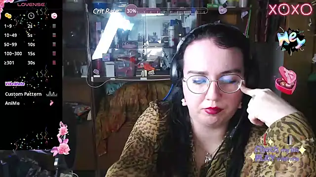 Snapshot of LeonaHarrison chatting on 03/15/25, 11:39 LeonaHarrison online show from 03/15/25, 11:39
