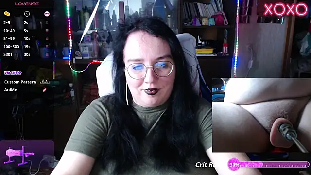 Snapshot of LeonaHarrison chatting on 09/28/25, 09:53 LeonaHarrison online show from 09/28/25, 09:53