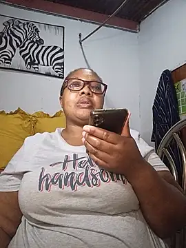 YELLOW BONE online show from 06/29/26, 08:53