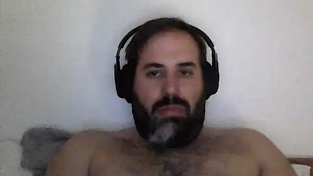 Snapshot of The_Masterxxx14 chatting on 05/18/26, 02:34 The Masterxxx14 online show from 05/18/26, 02:34