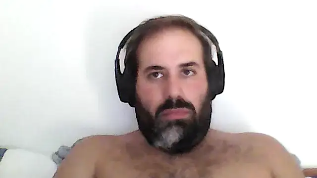 Snapshot of The_Masterxxx14 chatting on 07/15/26, 02:11 The Masterxxx14 online show from 07/15/26, 02:11