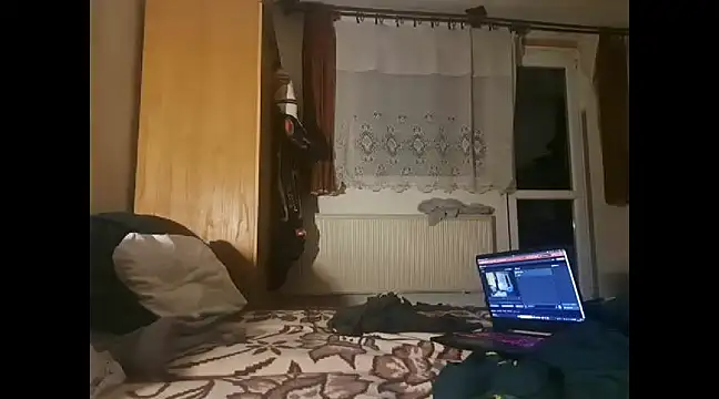 Snapshot of dilosan12345 chatting on 02/22/25, 01:11 dilosan12345 online show from 02/22/25, 01:11