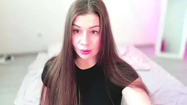 JuicyHelenX online show from 06/19/26, 10:08