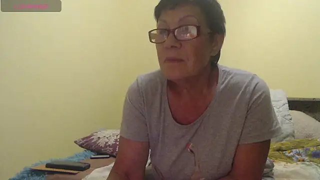 Sandra Carina online show from 06/18/26, 12:33