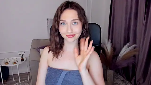 GracefulLook online show from 03/11/25, 05:24