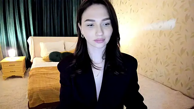 GracefulLook online show from 10/04/25, 07:45