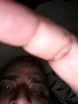 rajstrip12650 online show from 11/15/25, 11:32