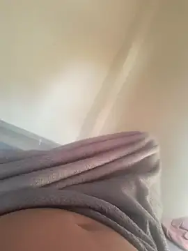 rajstrip12650 online show from 12/14/25, 08:30