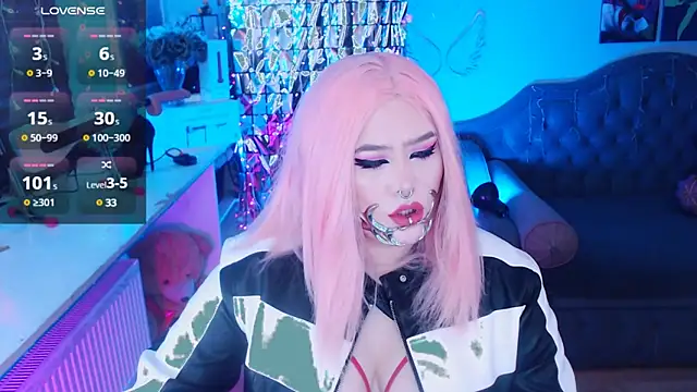 Snapshot of wickedxqueen chatting on 02/02/25, 09:51 wickedxqueen online show from 02/02/25, 09:51