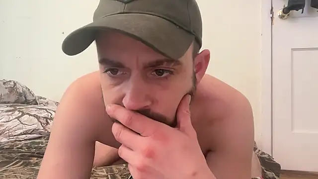 Snapshot of Fr4nk1eFFuxxx chatting on 02/20/25, 05:07 Fr4nk1eFFuxxx online show from 02/20/25, 05:07