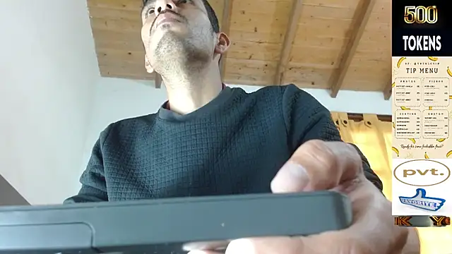 JohanyLatino online show from 04/26/26, 09:01
