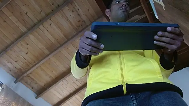 JohanyLatino online show from 07/17/26, 10:25