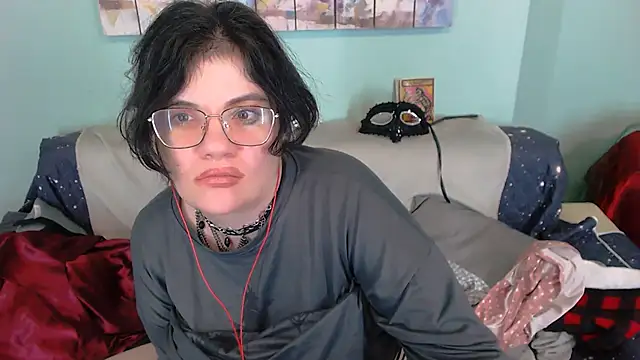 EverlyRays online show from 12/21/25, 08:49