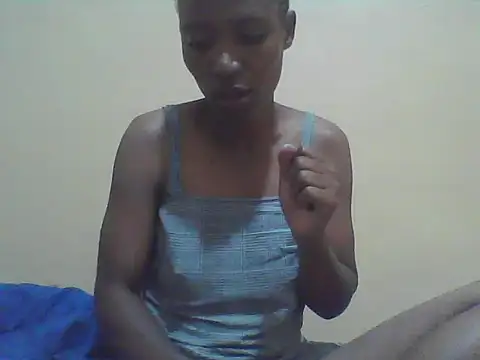 Snapshot of Smillie_prety chatting on 02/09/26, 03:32 Smillie prety online show from 02/09/26, 03:32