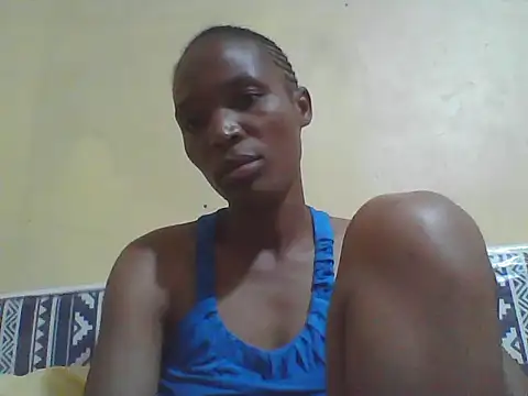 Snapshot of Smillie_prety chatting on 03/16/26, 05:50 Smillie prety online show from 03/16/26, 05:50