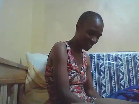 Snapshot of Smillie_prety chatting on 03/18/26, 01:03 Smillie prety online show from 03/18/26, 01:03