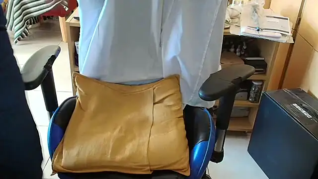 Snapshot of angelgarcia269 chatting on 11/03/25, 11:11 angelgarcia269 online show from 11/03/25, 11:11