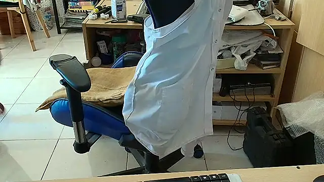 Snapshot of angelgarcia269 chatting on 02/16/26, 11:17 angelgarcia269 online show from 02/16/26, 11:17