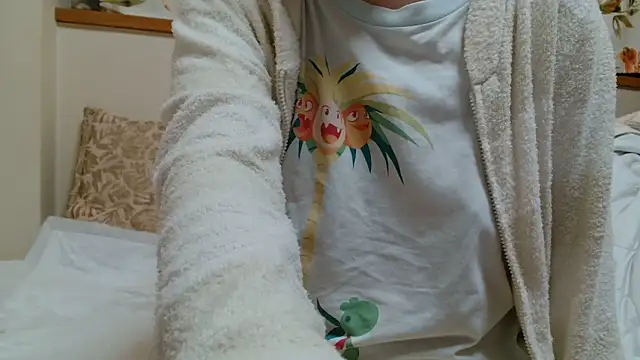 Snapshot of liliyRiSAcha-n chatting on 02/27/26, 08:14 liliyRiSAcha-n online show from 02/27/26, 08:14