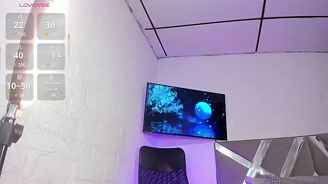 Snapshot of Fenty_XX chatting on 03/02/25, 06:30 Fenty XX online show from 03/02/25, 06:30