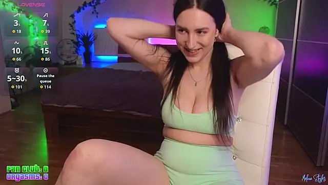 Snapshot of melinastyles chatting on 03/12/26, 06:47 melinastyles online show from 03/12/26, 06:47