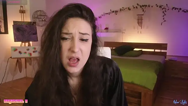 melinastyles online show from 05/17/26, 01:18