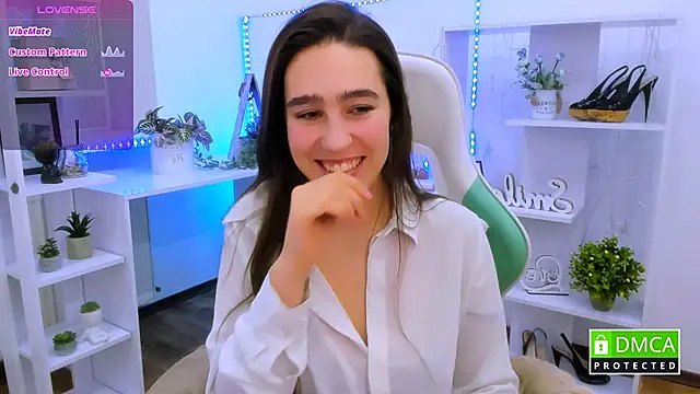  Eliizabeth  online show from 02/05/26, 09:41